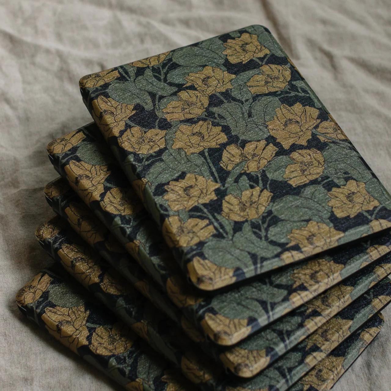 Autumn Court • Kobo Case - Image 3