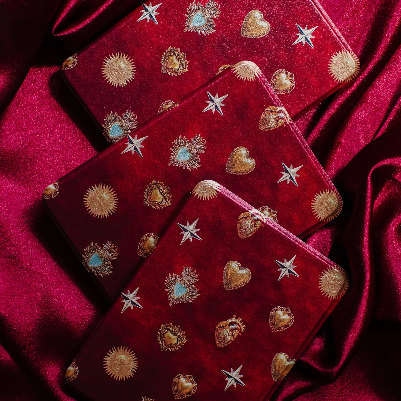 Heart & Flame • Kobo Case - Image 2