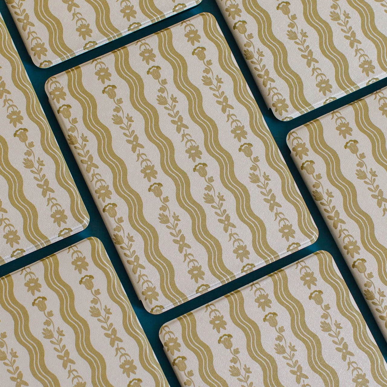 Wallflower • Kindle Case - Image 2